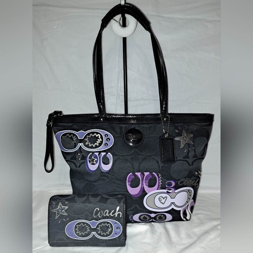 Coach Daisy Pop Optic Signature Shoulder Bag And Wallet Set - Picture 16 of 16